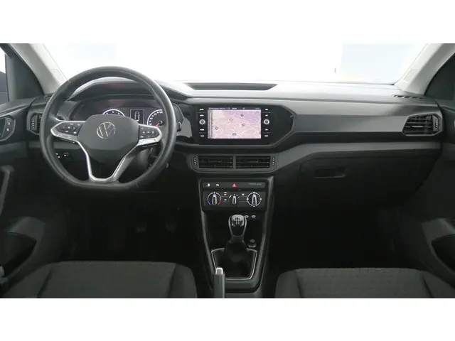 Volkswagen T-Cross 1.0 TSI 95pk Life 2023 Benzine 37