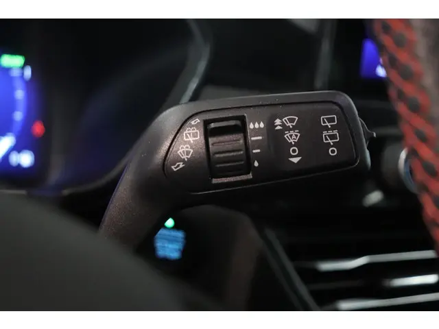 Ford Kuga 2.5 PHEV ST-Line 2020 Hybride Benzine 22