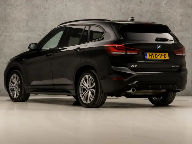 BMW X1 3