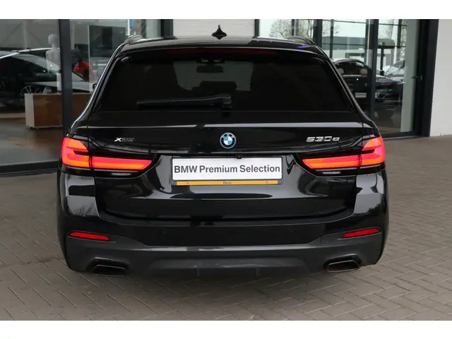 BMW 5 Serie Touring 530e xDrive 2024 Hybride Benzine 4