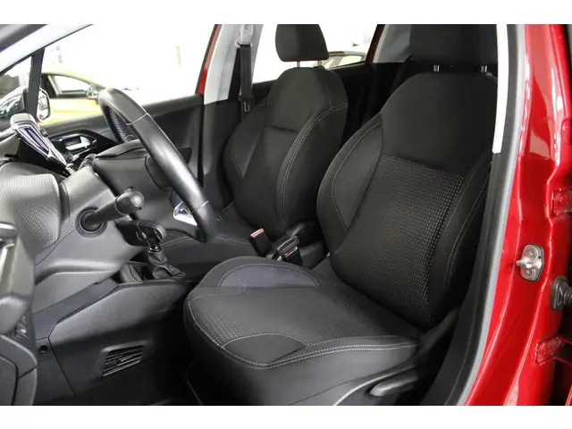 Peugeot 208 1.2 PureTech Tech Edition 110 PK. 2019 Benzine 5