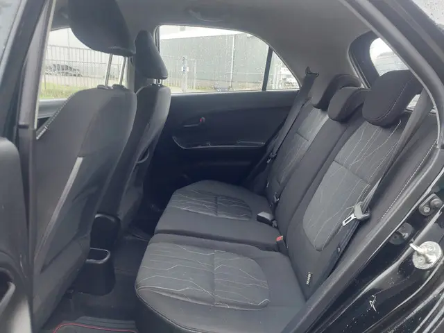 Kia Picanto 1.0 CVVT ComfortLine 2015 Benzine 7