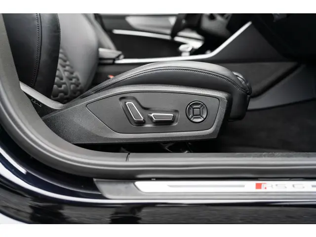 Audi RS6 A6 Avant TFSI quattro 2020 Benzine 48