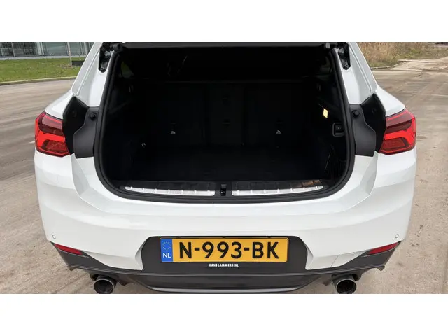 BMW X2 sDrive20i High Executive 2018 Benzine 5