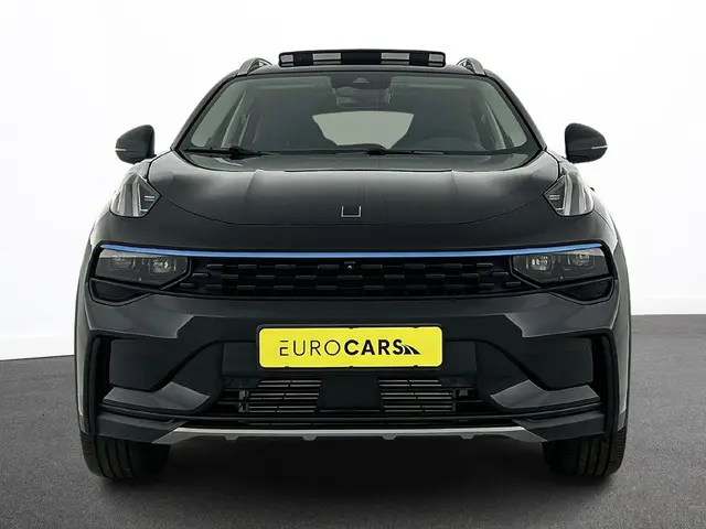 Lynk & Co 01 1.5 261pk PHEV 2023 Hybride Benzine 4