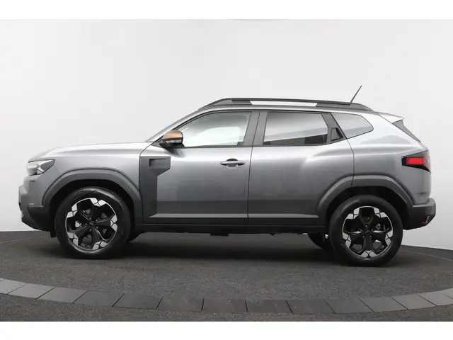 Dacia Duster 1.6 Hybrid 140 extreme 2025 Hybride Benzine 8