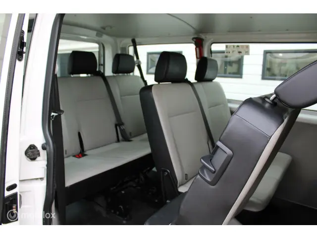 Volkswagen Transporter Kombi 2.0 TSI L1H1 2017 Benzine 10