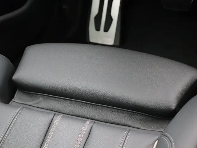 BMW 5 Serie Touring 530d xDrive 2023 Diesel 32