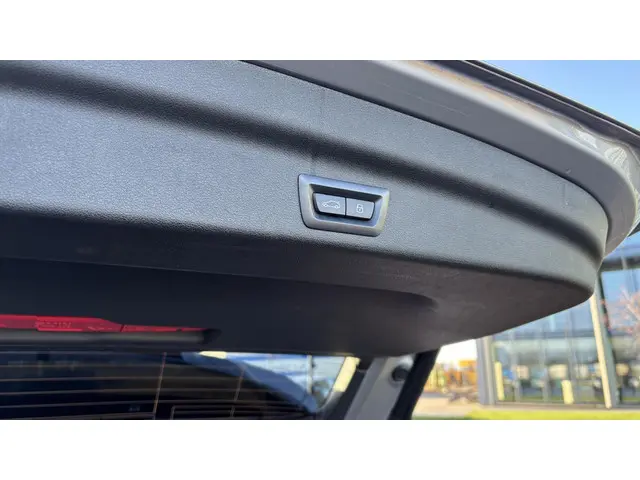 BMW X1 sDrive20i 2024 Benzine 9