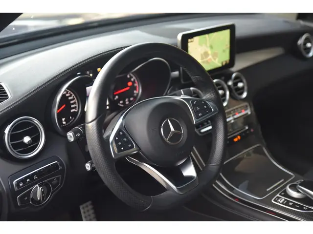 Mercedes-Benz GLC AMG 43 4MATIC 2016 Benzine 5