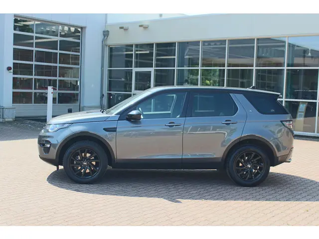 Land Rover Discovery Sport 2.0 Si4 4WD SE 2016 Benzine 4