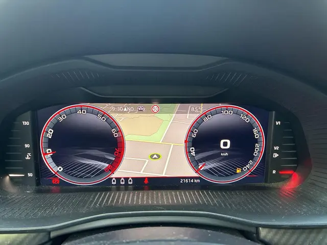 Škoda Kamiq 1.0 TSI 110pk Monte Carlo 2022 Benzine 23