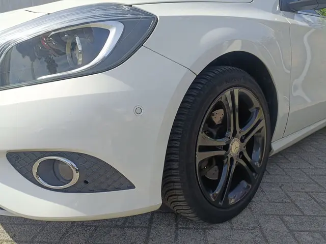 Mercedes-Benz A-Klasse 200 Ambition 2012 Benzine 9
