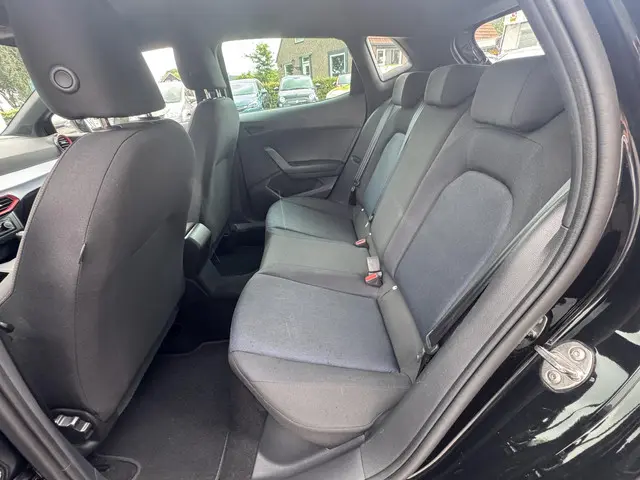 SEAT Ibiza 1.0 EcoTSI FR Plus Connect 2023 Benzine 17