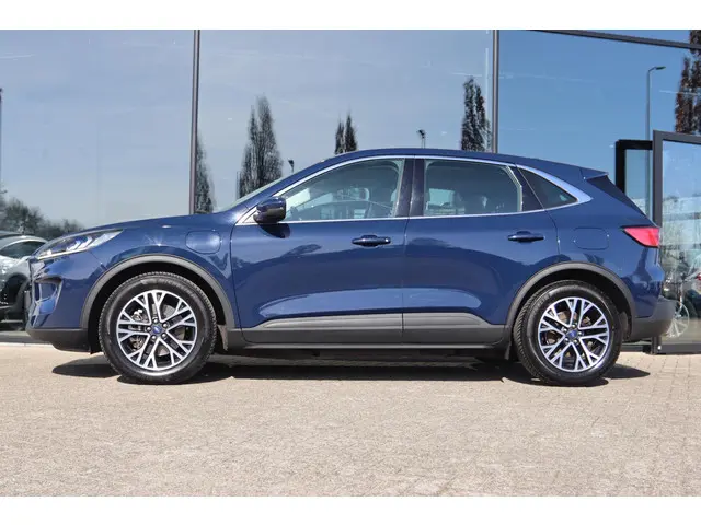 Ford Kuga 2.5 PHEV AUT. TITANIUM 2020 Hybride Benzine 9