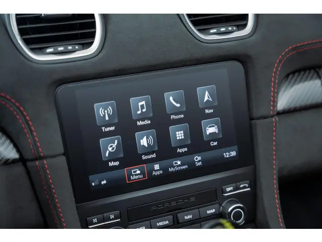 Porsche 718 Spyder RS 2024 Benzine 41