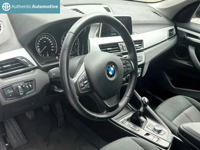 BMW X1 sDrive18i 60.000 km 2019 Benzine 12