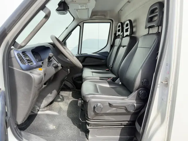 Iveco Daily 50C18 2018 Diesel 7