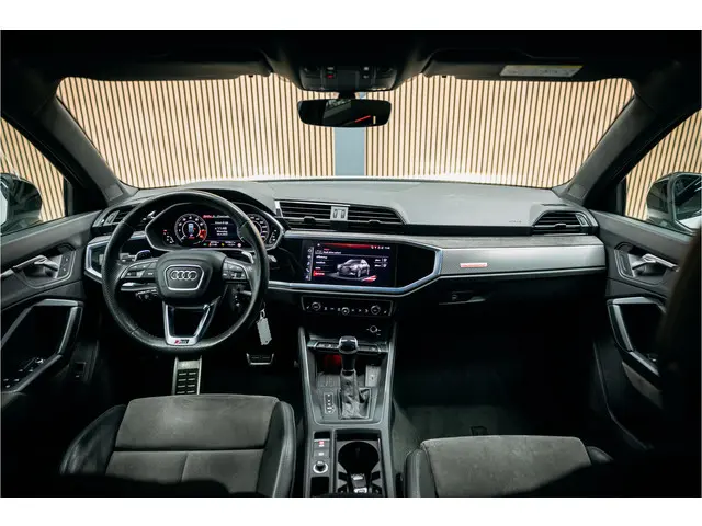 Audi RSQ3 TFSI 2022 Benzine 17