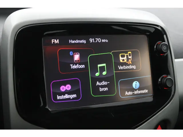 Toyota Aygo 1.0 VVT-i x-play 2015 Benzine 38