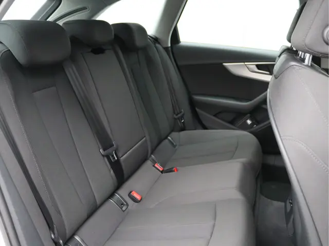 Audi A4 Avant 2.0 TFSI 2016 Benzine 20