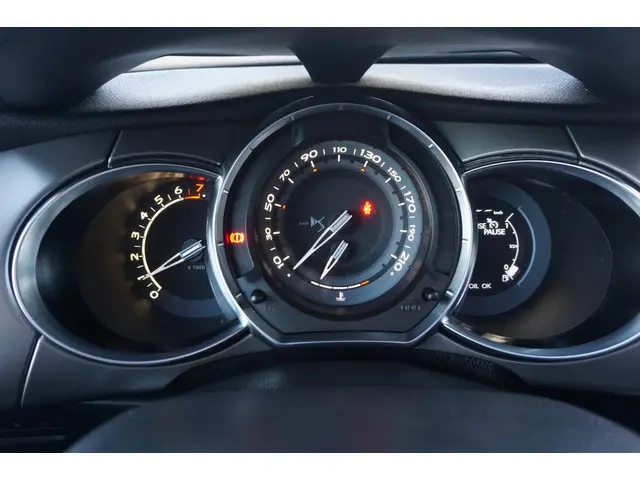 DS DS 3 Cabrio 1.2 PureTech So Chic 2017 Benzine 20