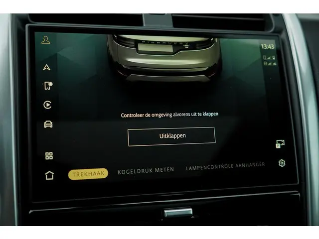 Land Rover Discovery 3.0 D250 R-Dynamic SE 2024 Diesel 47