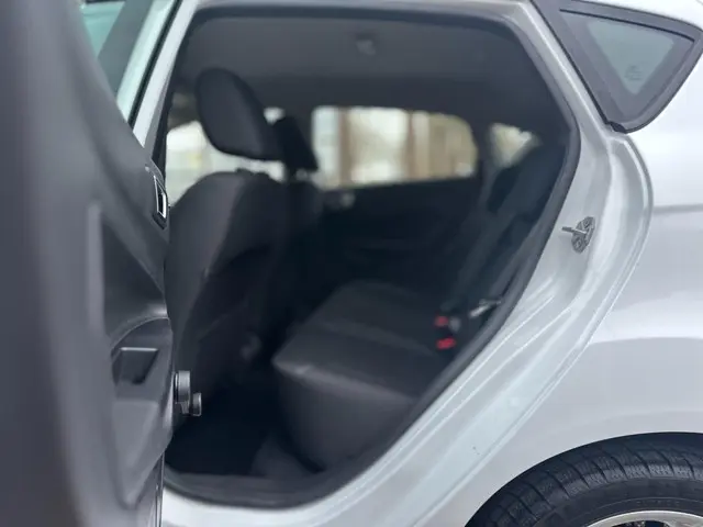 Ford Fiesta 1.0 Style 2014 Benzine 31