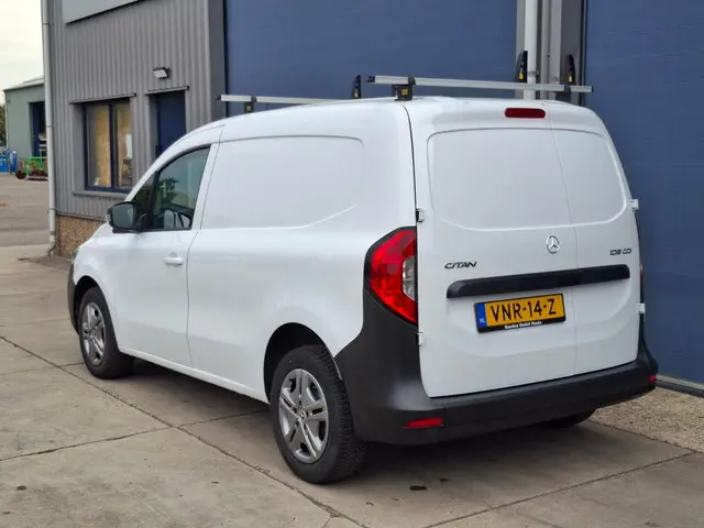 Mercedes-Benz Citan 108 CDI L1 Pro 2022 Diesel 7