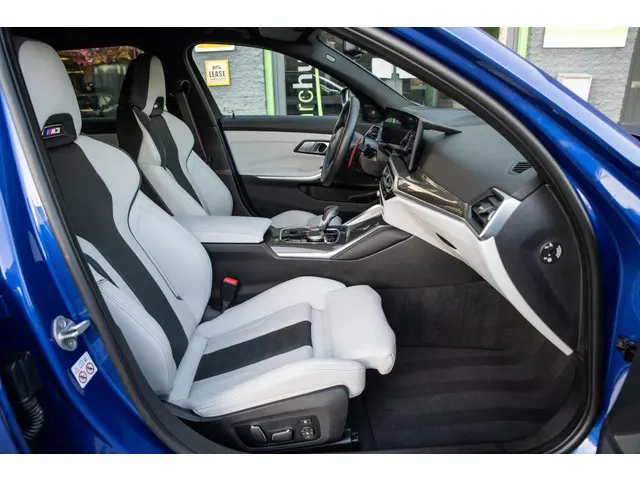 BMW M3 3-serie Touring xDrive Competition 2023 Benzine 13