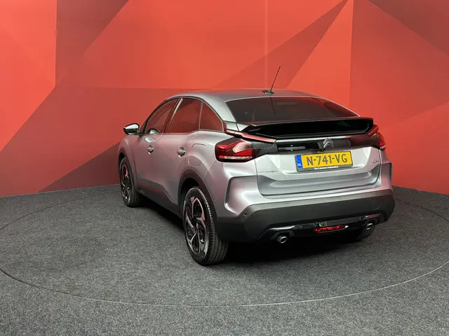 Citroën C4 1.2 Puretech Shine 2022 Benzine 6