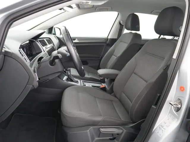 Volkswagen e-Golf e-Golf 2019 Elektrisch 17