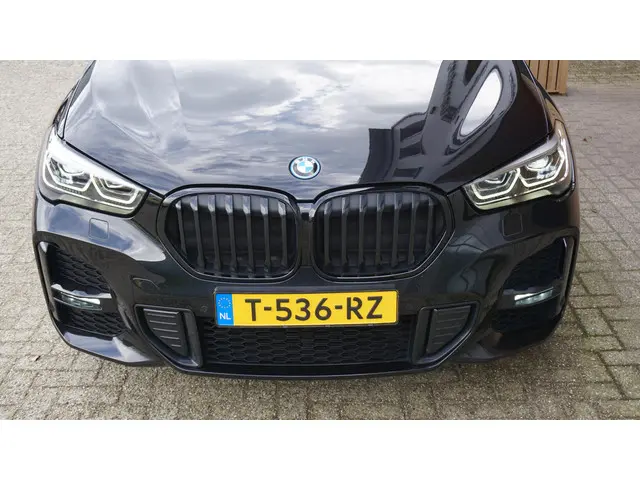 BMW X1 xDrive25e 220pk M-Sport 2021 Hybride Benzine 57