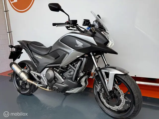 Honda NC 750 750X DCT C-ABS 2015 Benzine 5