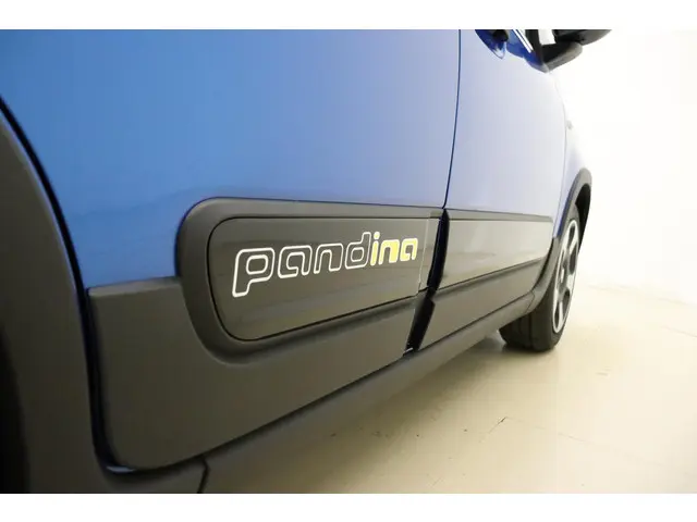 Fiat Panda 1.0 Hybrid Pandina 2025 Benzine 15