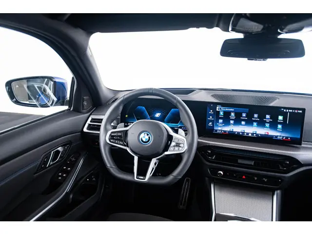 BMW 3 Serie Touring 330e 2025 Hybride Benzine 59