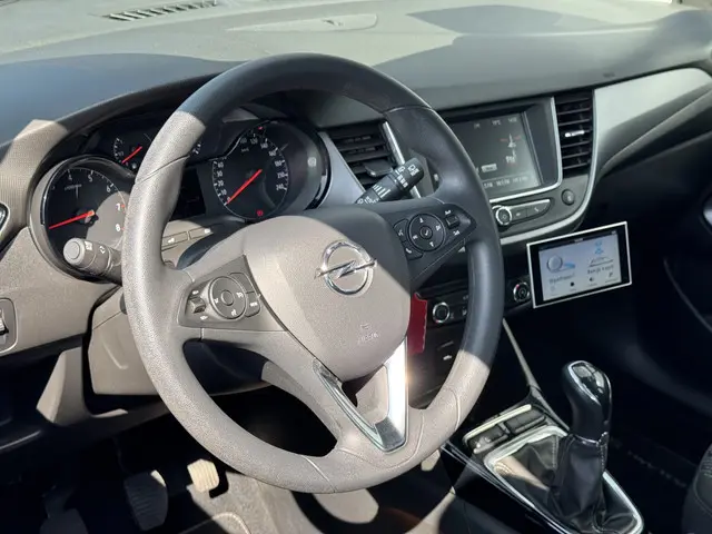 Opel Crossland X 1.2 Online Edition 2018 Benzine 3