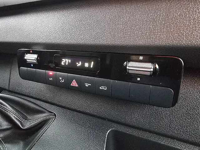 Mercedes-Benz Sprinter 311 2023 Diesel 9