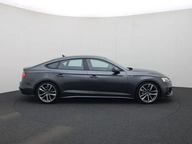 Audi A5 Sportback 40 TFSI/204PK S Line 2023 Benzine 3