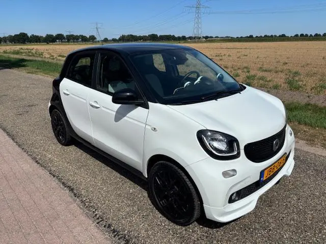 Smart Forfour 1.0 Brabus Edition 2015 Benzine 2