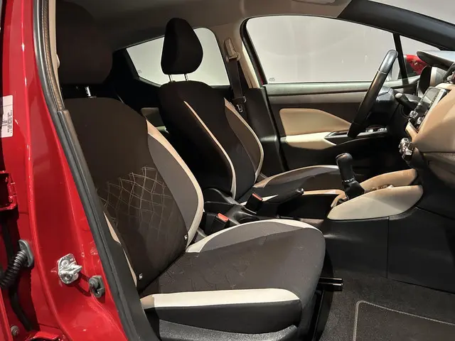 Nissan Micra 1.0 IG-T N-Connecta 2019 Benzine 31