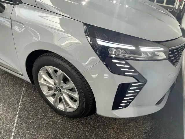 Renault Clio 1.0 TCe 90 GPF evolution 2024 Benzine 24