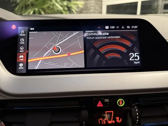 BMW 1 Serie 116i 2024 Benzine 14