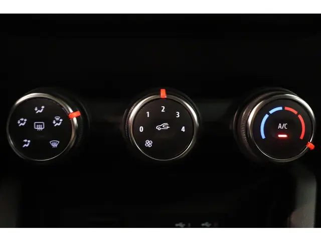 Renault Clio 1.0 TCe 90 GPF evolution 2024 Benzine 12