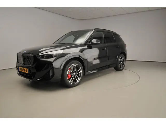 BMW iX1 eDrive20 2025 Elektrisch 52