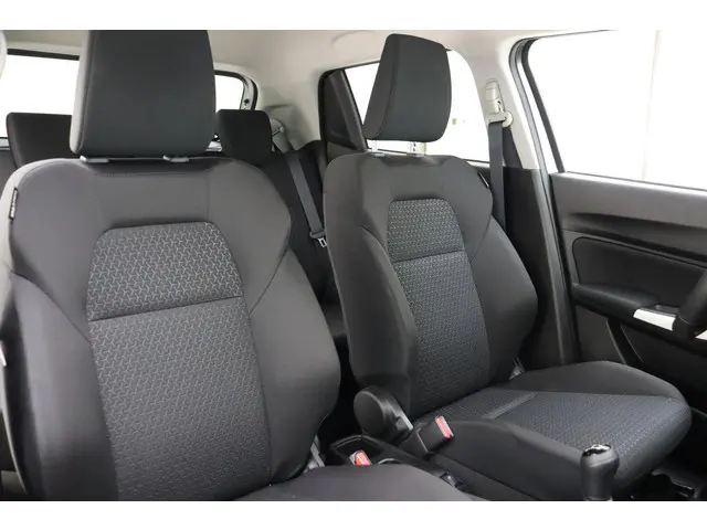 Suzuki Swift 1.2 Select Smart Hybrid 2024 Benzine 10
