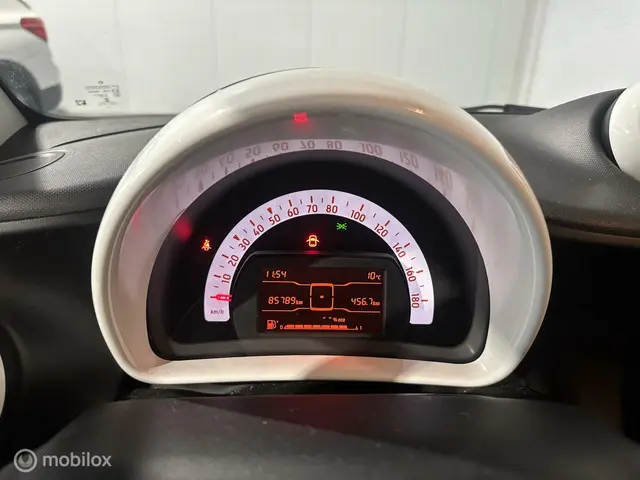 Smart Fortwo 1.0 Pure 2015 Benzine 12