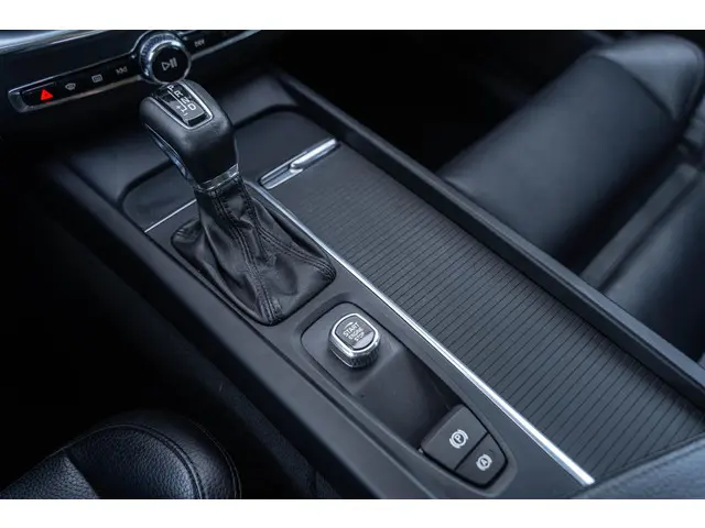 Volvo XC60 T5 Momentum 2018 Benzine 22