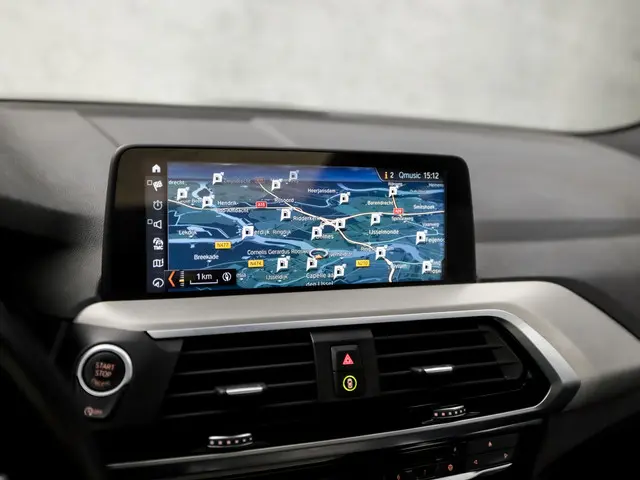 BMW X3 xDrive20i High Executive 2018 Benzine 9