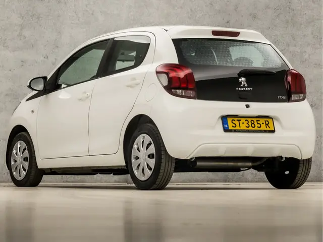 Peugeot 108 1.0 e-VTi Sport 2018 Benzine 3